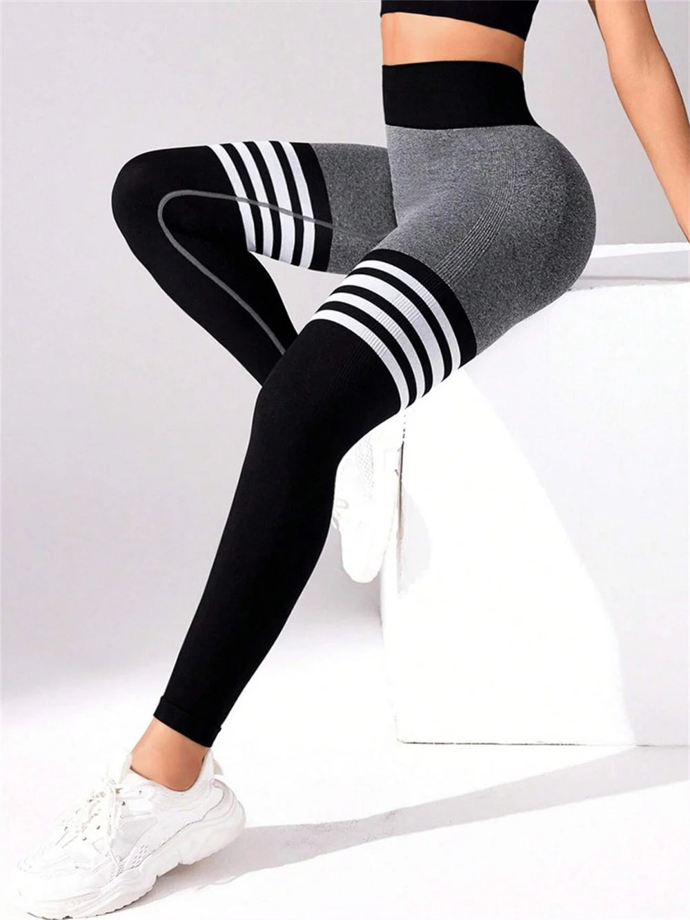 Women Seamless Stripe Yoga Pants High Waist Sexy Tummy Control Scrunch Butt Lifting GYM Workout Leggings Sports Fitness Clothing